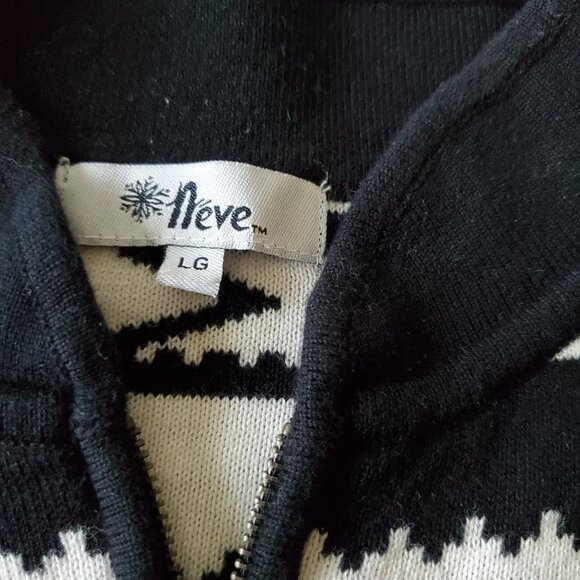 Neve Quarter Preppy Zipper Pullover Aztec Print Sweater - Picture 7 of 12